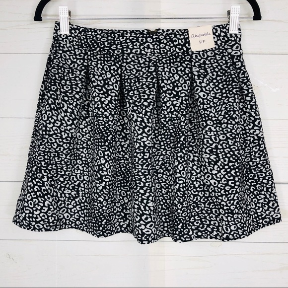 Aeropostale Dresses & Skirts - NWT Aeropostale Cheetah Mini Skirt Sz Small